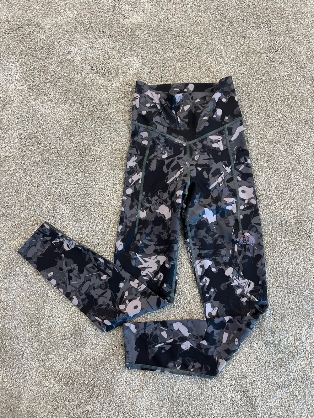The North Face Women Motivation High Rise 7/8 Tight Leggings Sz XS  NF0A51ZQ,